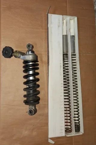 Amortiguador Varadero 1000 (2003-2006) SIN ABS