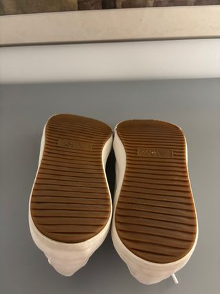 Zapatillas de lona blancas T42