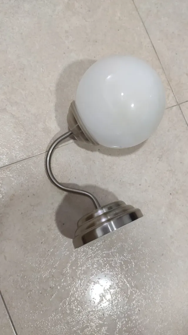 Aplique pared cristal y metal Ikea