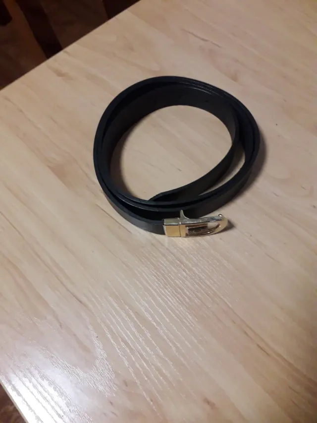 Cinturón de piel para caballero