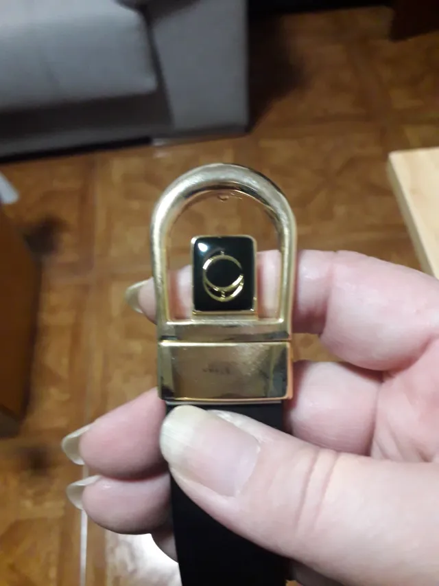 Cinturón de piel para caballero