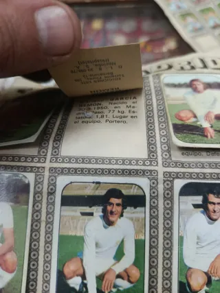 Hoja Álbum Liga 76-77.Real Madrid