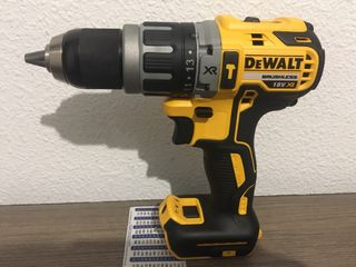 Taladro Dewalt DCD796