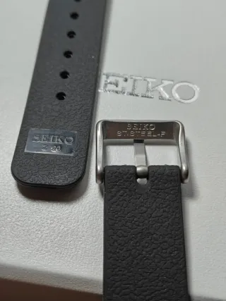 Correa Seiko Z20 20mm Caucho Negra