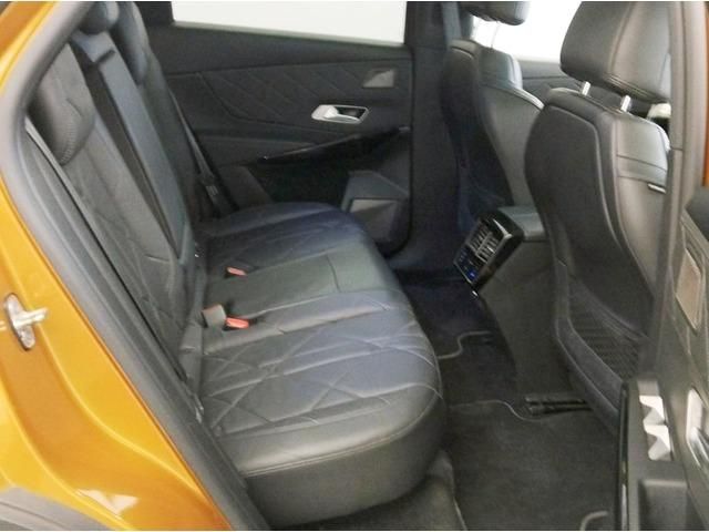 DS DS7 Crossback PureTech 180 Rivoli Auto 132 kW (180 CV)