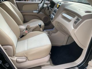 KIA Sportage 4WD 4x4. (NEGOCIABLE)