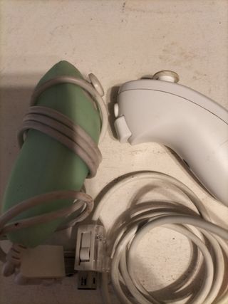 2 Nunchuk Nintendo Wii