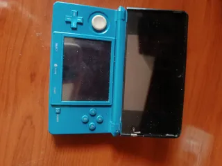 Nintendo 3ds Azul con puntero original + Cargador