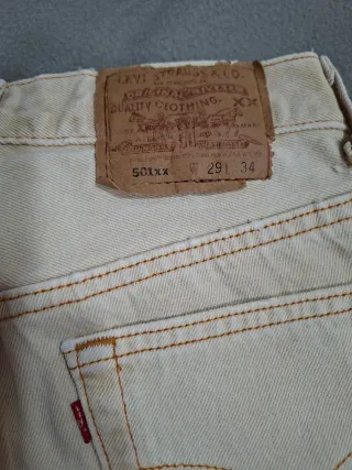 Pantalones Levi's 501XX de los 90 crema

