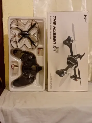 Dron Hubsan XOXO