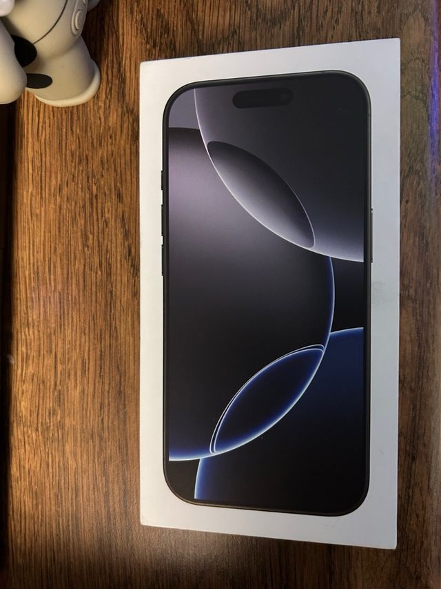 iPhone 16 Pro Apple Nero