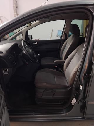 Ford C-MAX 1.6 tdci con bola renolque 2005