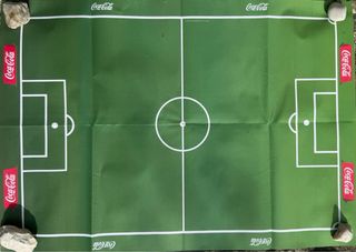 Álbum cromos + pins + campo