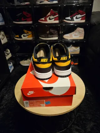 Nike Dunk Low Black University Gold Talla 42.5