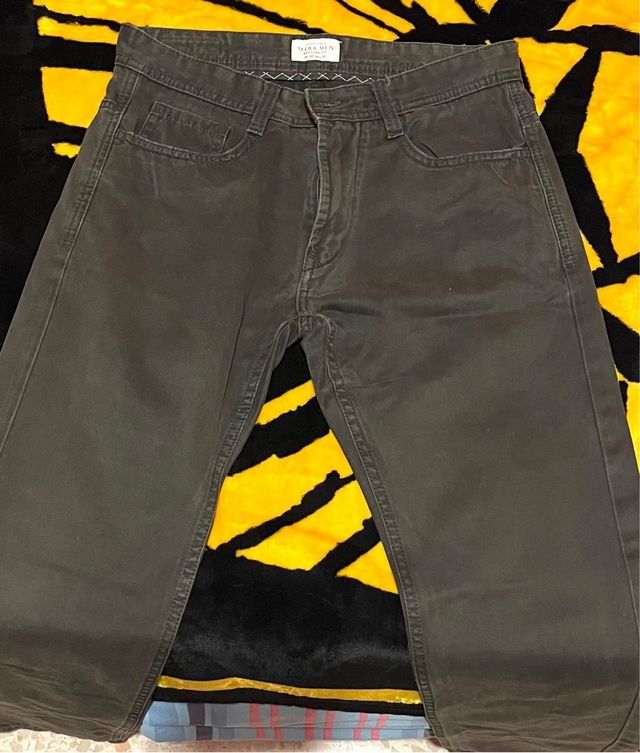 Pantalón Hombre verde oliva Talla 32