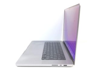 portatil apple apple macbook pro m1 max 10-core 3.2 16 (32 gpu) (2021) (a2485)