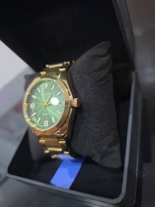 Reloj Skylile Dorado y Verde