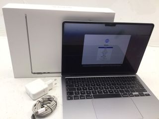 portatil apple apple macbook air m3 8-core 4.0 13 (8gpu) (2024) (a3113)