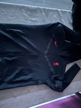 Sudadera Nike Tech Negra