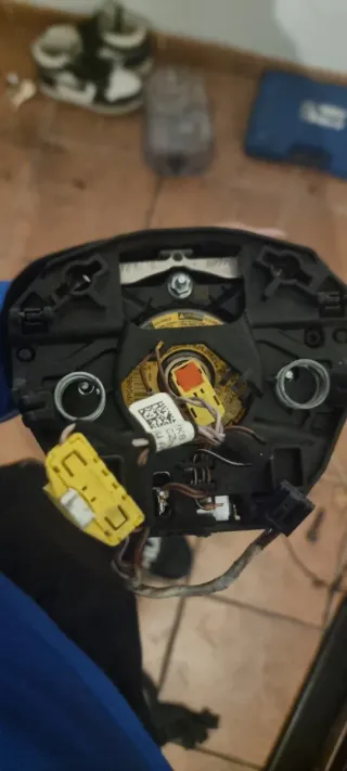 Airbag Volante Skoda 6V0880201G