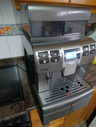 Cafetera Saeco Aulika