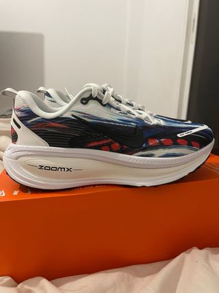 Nike Vomero 18 Zapatillas Running Multicolor