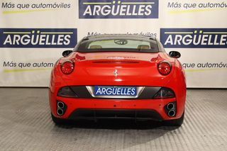 Ferrari California 4.3 V8 460cv