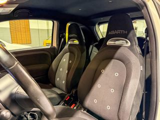 ABARTH 500 1.4 16v T-Jet 695 132kW 70 Anivers. E6D