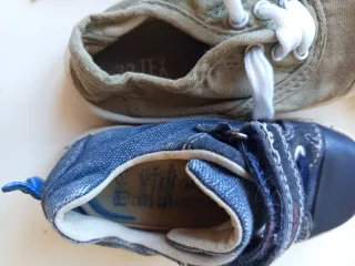 Lote zapatos bebé talla 22