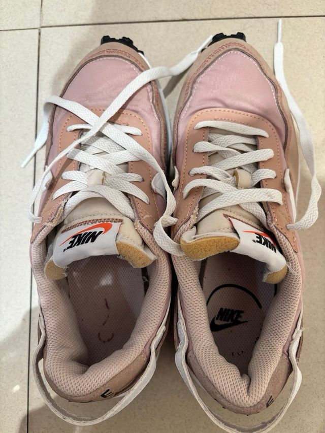 Zapatillas Nike Waffle Debut Rosa Talla 38.5