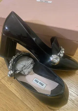 Scarpe Miu Miu donna vernice tacco gioiello