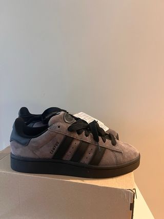 Adidas Campus 00s Grises y Negras
Ningún uso