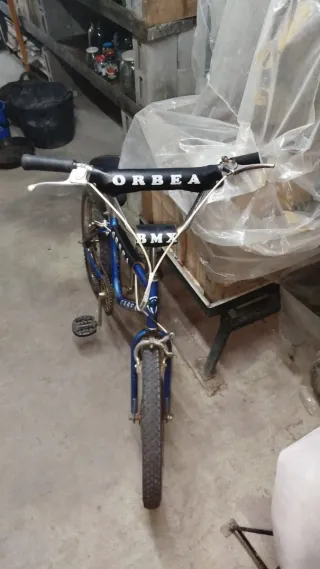 Bicicleta BMX Orbea Vintage Azul para restaurar