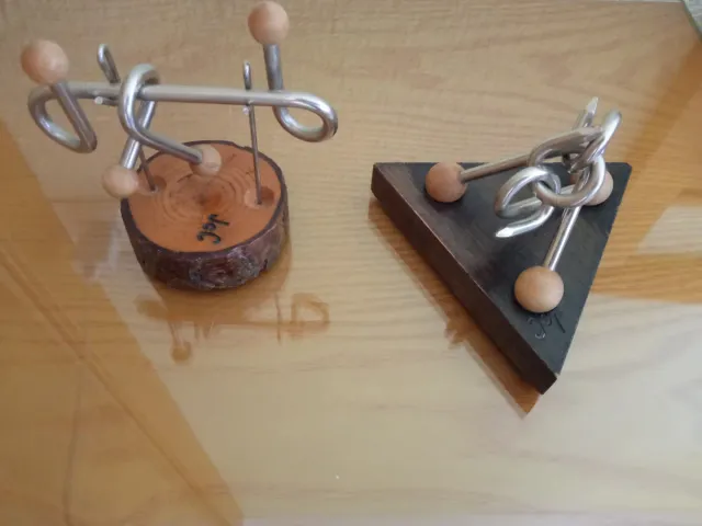 Juegos de ingenio metálicos y de madera