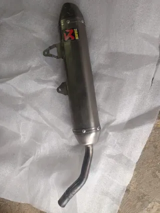 Silencioso Akrapovic Titanio Sherco
