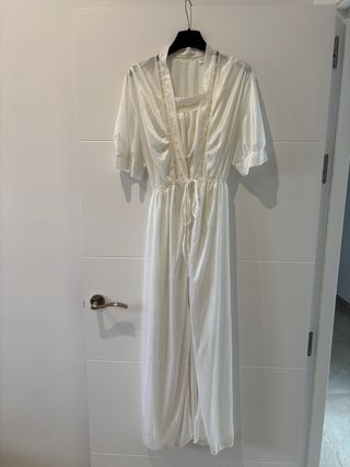 Conjunto Novia Bata y Camisón Blanco Talla Única
