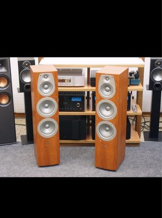 Altavoces Infinity Beta 40 Marrones