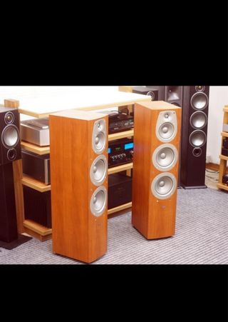 Altavoces Infinity Beta 40 Marrones