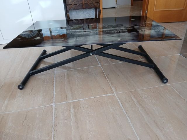 Mesa de centro cristal y metal