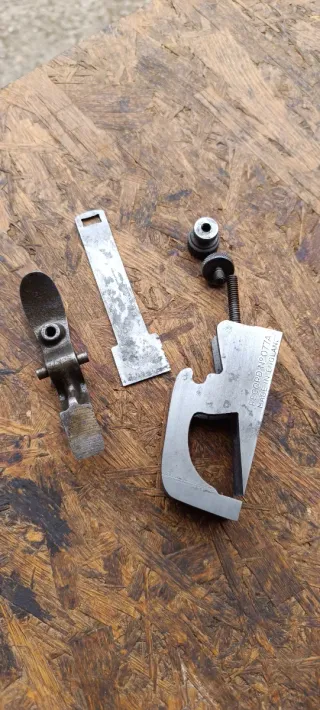 Cepillo carpintero Record 77A