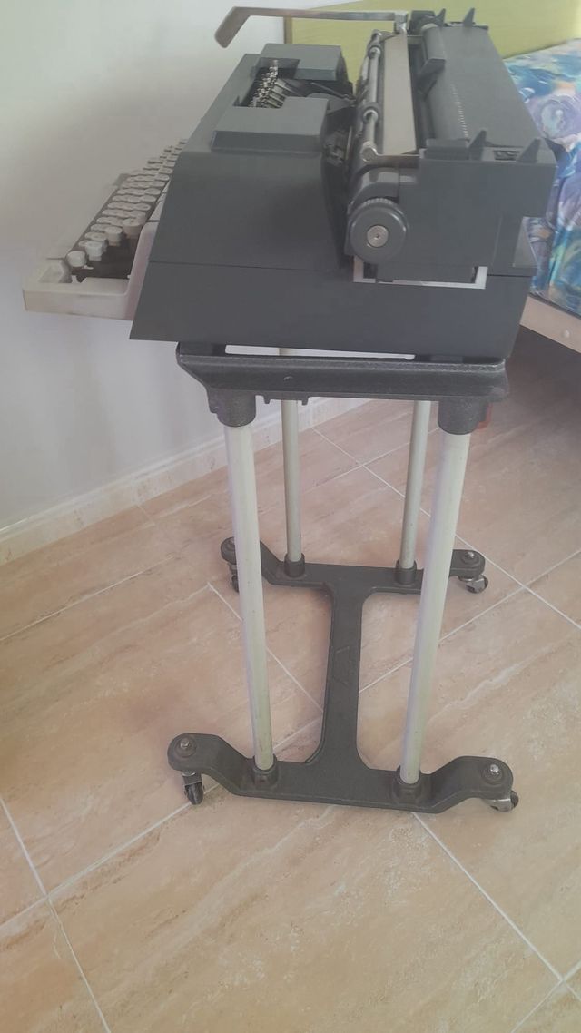 Olivetti Linea 98 Máquina de Escribir