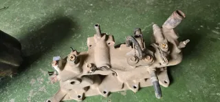 Colector Admisión Suzuki SJ413