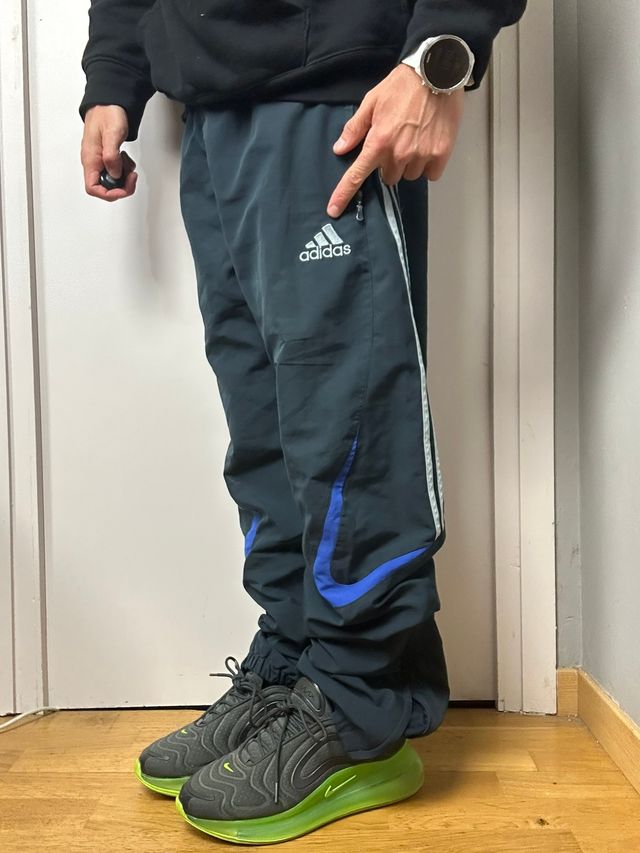Pantaloni da paracadute Adidas con logo ricamato a 3 strisce