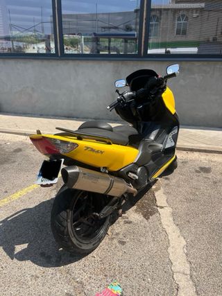 Yamaha T-Max 500 Scooter Amarillo 42 mil km