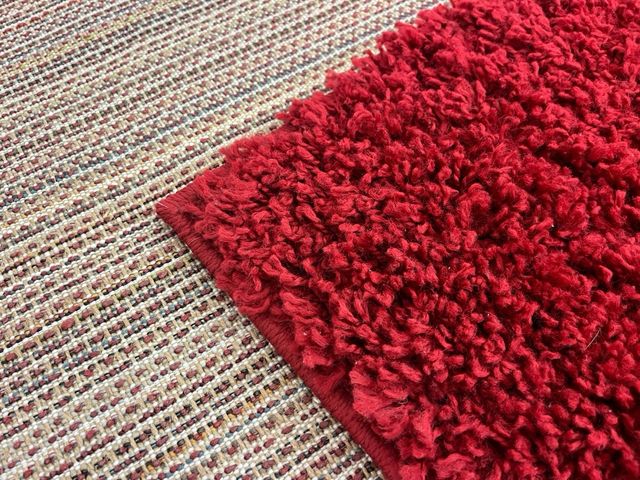 Alfombra roja 1.6x1.6 m