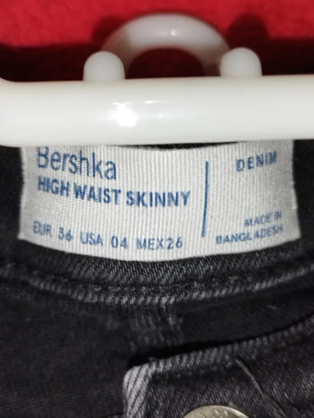 Pantalón negro talla M