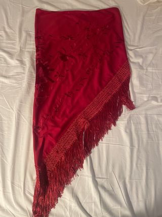 Mantoncillo Flamenca Rojo Bordado