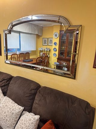 Mesa de comedor y 6 sillas madera