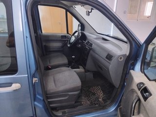 Ford Tourneo Connect larga 1.8 tdci con bola  2006