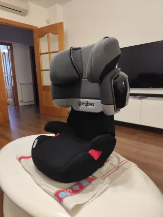 Sillas coche Cybex X2-Fix y Bébé Confort